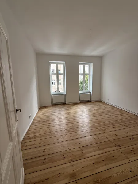 Erstbezug nach Sanierung in Berlin-Mitte – stilvolle Altbauwohnung mit Einbauküche — photo 1
